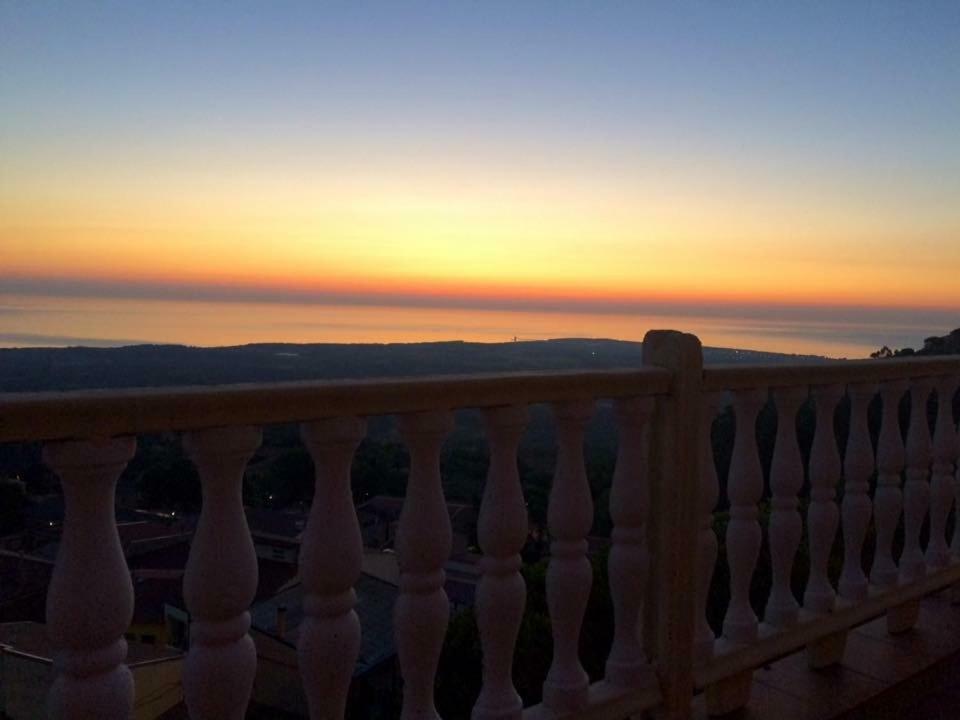 Belvedere Di Ciro' エクステリア 写真